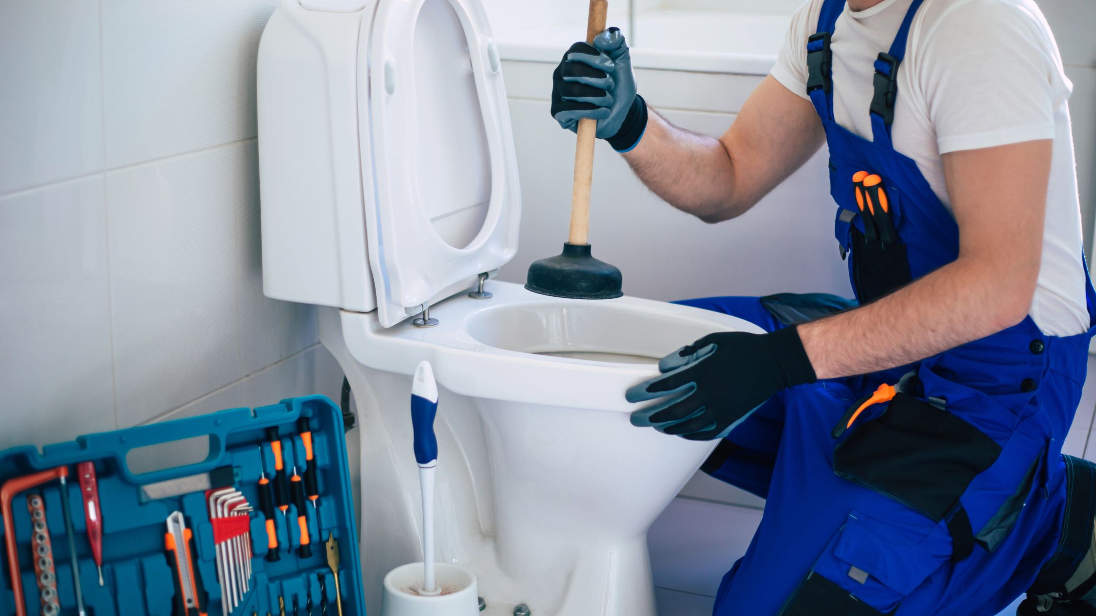 How to Repair a Cracked Toilet Tank