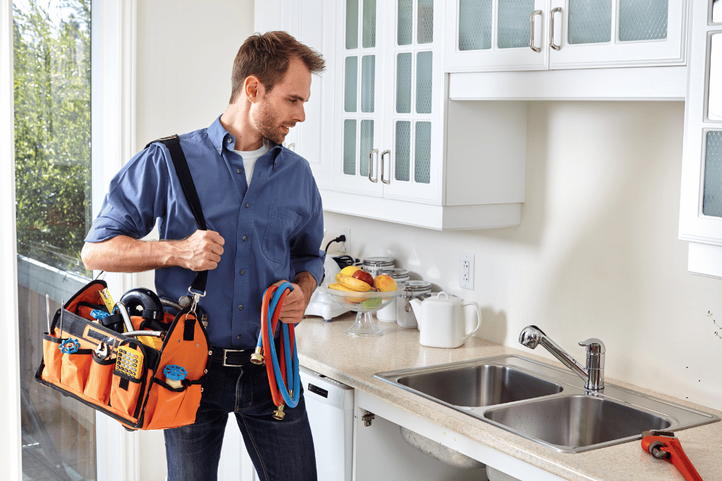 How much does an emergency plumber cost